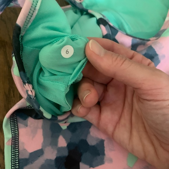 Lululemon Power Y tank top, EUC - Size 6 - Picture 4 of 4